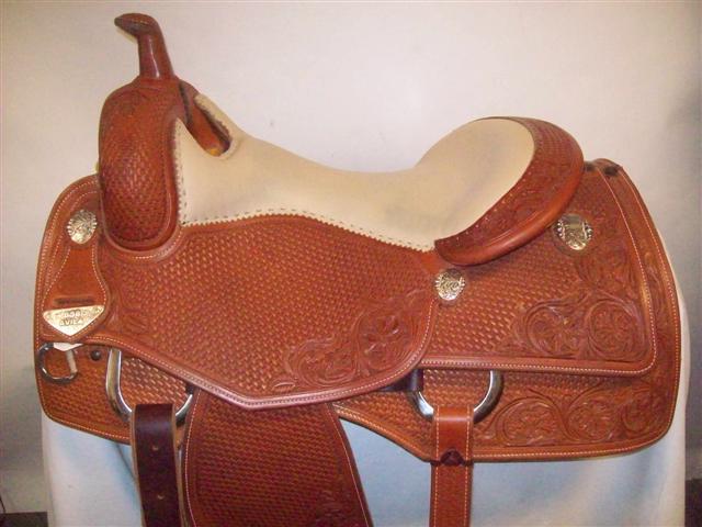 Used Saddle:- Image Number:0